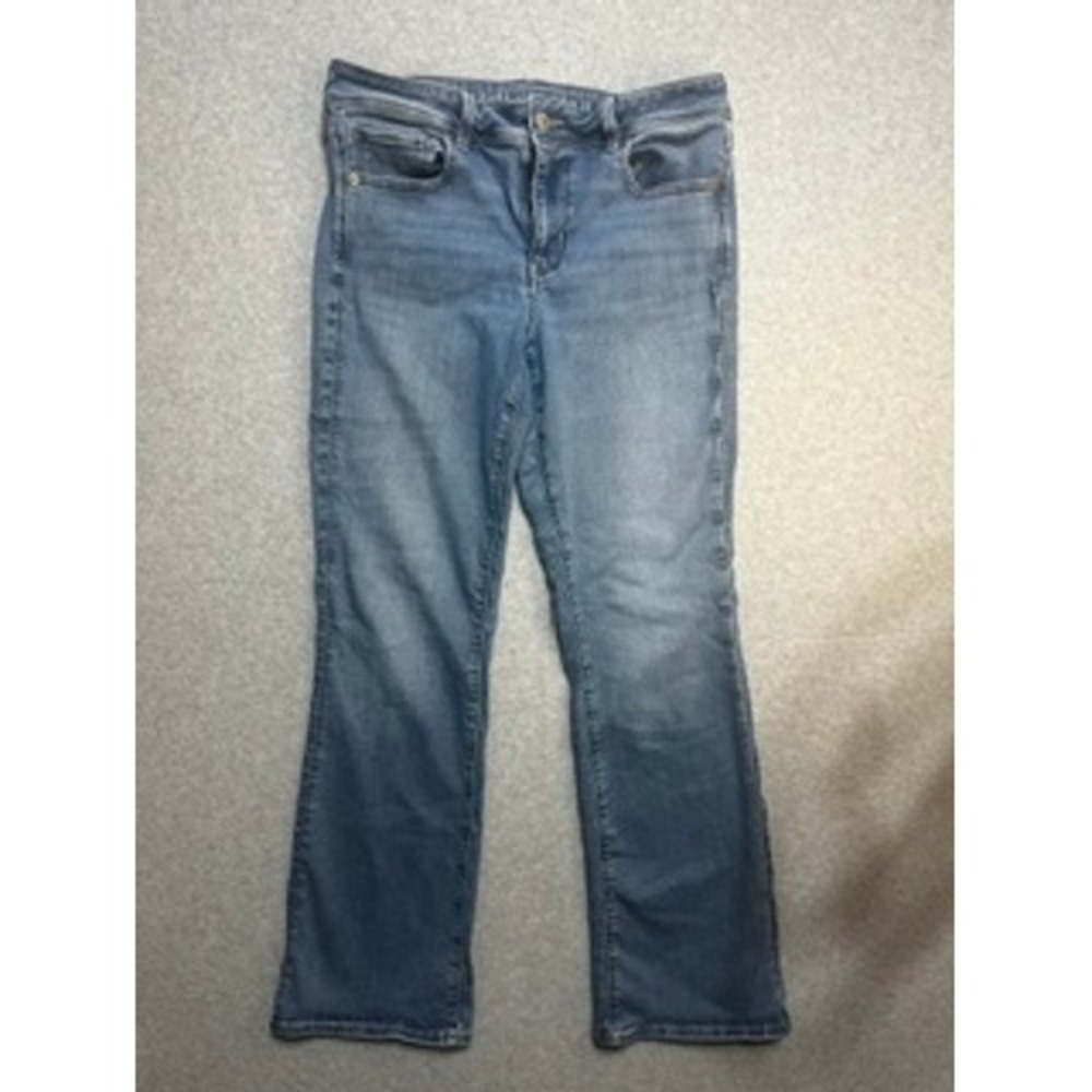 American Eagle Kick Boot Jeans Womens 10 Regular Medium Wash Next Level Stretch